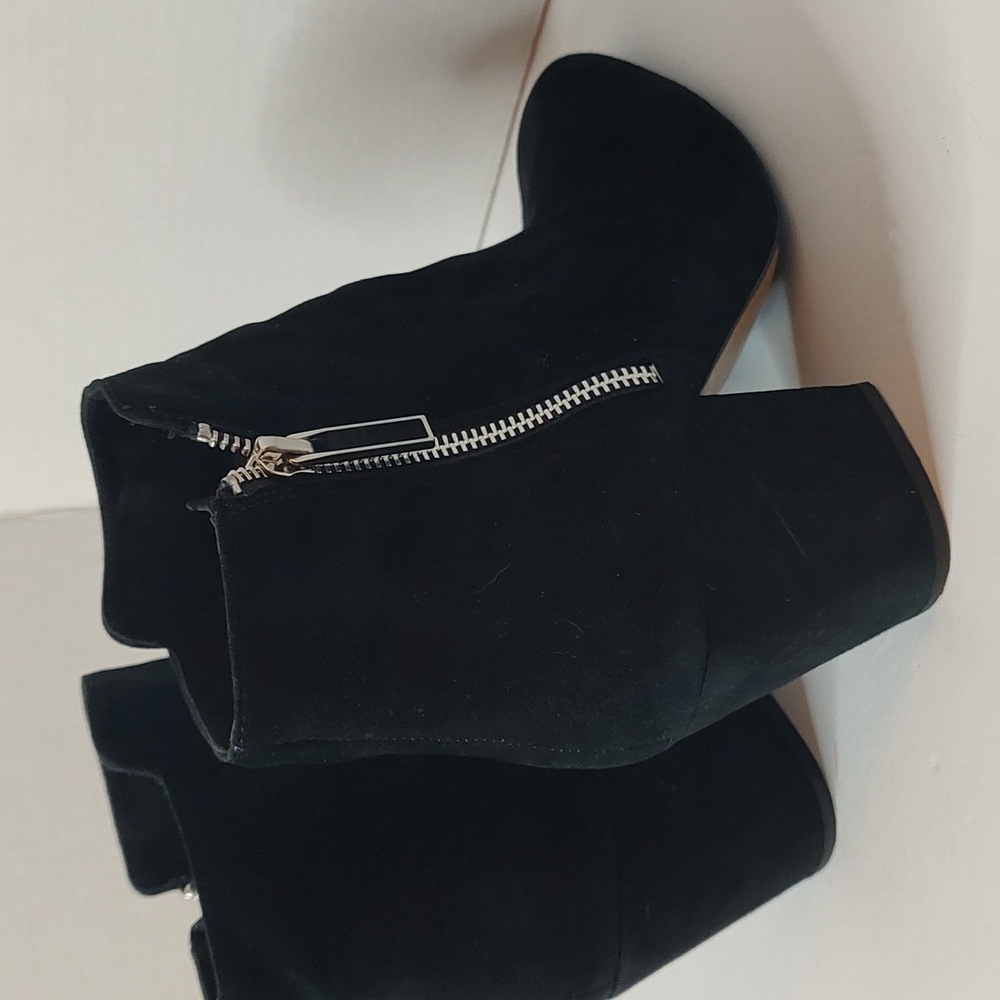 Black Soft Suede Leather Block Heeled Ankle Boots with Silver Side Zipper sz 11